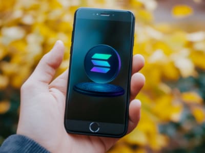 SOL Strategies dan Solmate Beli Rp2 Triliun Token Solana saat Harga Turun 15%