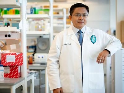 Profesor Hu Ye Tinggalkan AS untuk Pimpin Sekolah Biomedis Baru di Tsinghua