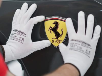 Ferrari Luncurkan Token Digital untuk Lelang Mobil Balap Eksklusif 499P