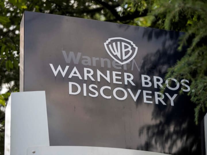 Comcast dan Warner Bros Discovery menjalin kesepakatan distribusi multi-tahun.