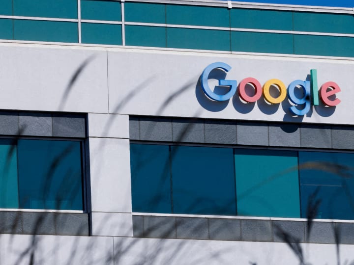 Google mengabulkan permohonan untuk menangguhkan perintah perombakan toko Play.