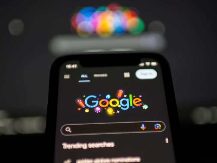 Pergerakan Saham Teratas Saat Ini: Induk Google Alphabet, Netflix, Tesla, dan Lainnya