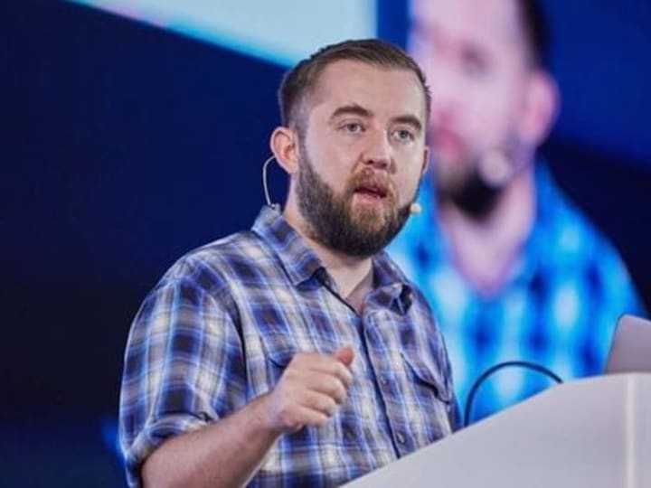 Chainlink Bekerja Sama dengan Pemain Keuangan Besar untuk Meningkatkan Pelaporan Data Tindakan Perusahaan Menggunakan AI dan Blockchain