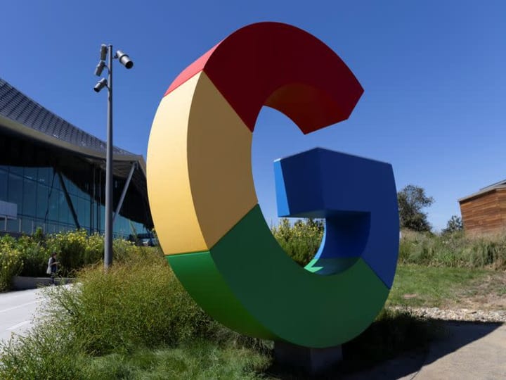 Turki menjatuhkan denda sebesar Rp 1.23 triliun ($75 juta)  kepada Google karena melanggar undang-undang persaingan.