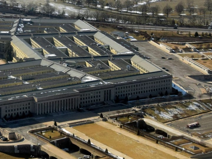 Senator Peringatkan Pentagon: Tangani Peretasan Telekomunikasi China