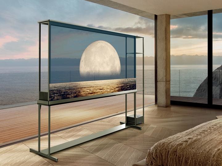Dengan hanya Rp 986.70 juta ($60,000) , Anda bisa membeli TV OLED Transparan LG berukuran 77 inci.