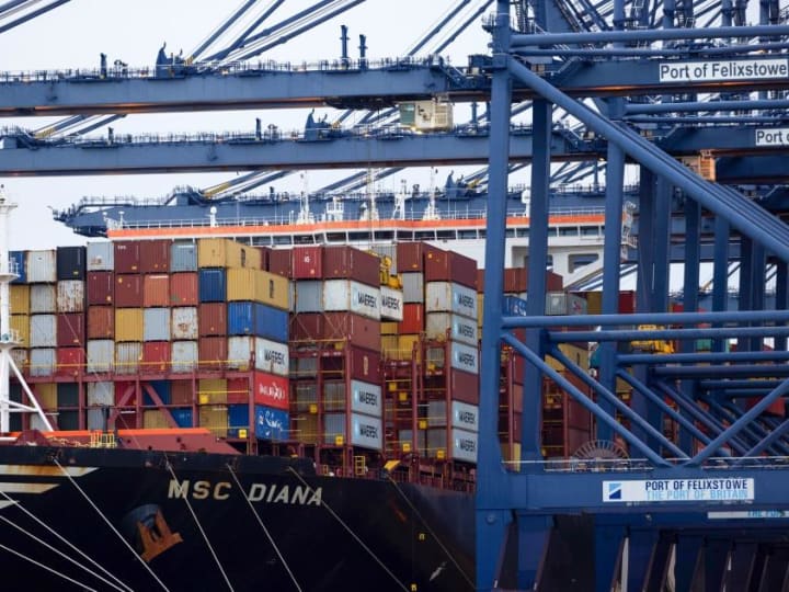 Saudi Global Ports Menggandeng Bank untuk IPO Hingga Rp 16.45 triliun ($1 Miliar) 