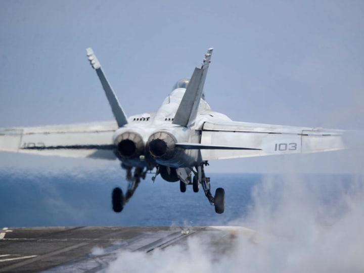 Disinformasi Terbaru Houthi—Kelompok Mengklaim Telah Menjatuhkan F/A-18 Angkatan Laut AS