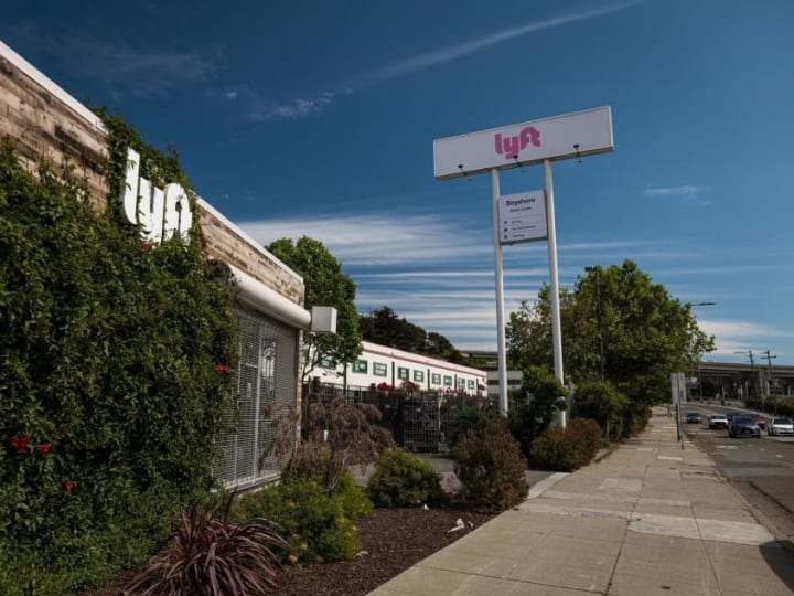 Lyft Menuduh San Francisco Memungut Pajak Lebih dari Rp 1.64 triliun ($100 Juta) 