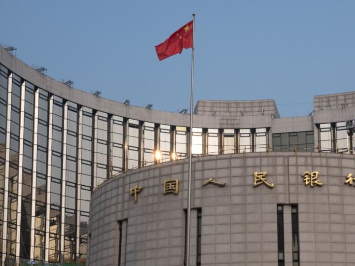 China Menjaga Suku Bunga Utama Stabil Saat Menarik Sebagian Besar Uang Tunai Sejak 2014