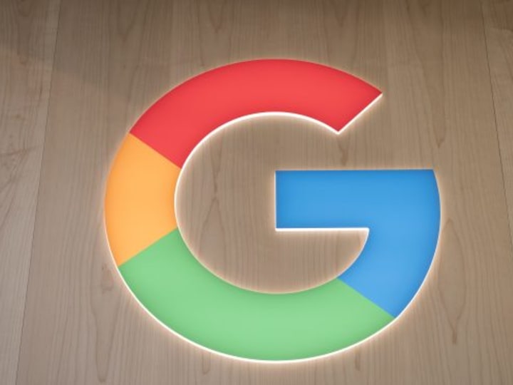 Google menambahkan pengungkapan baru untuk foto AI, tetapi tetap tidak jelas pada pandangan pertama.