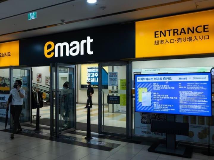 Alibaba dan E-Mart akan membentuk usaha patungan e-commerce senilai Rp 65.78 triliun ($4 miliar)  di Korea.