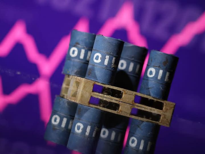 Harga minyak diperkirakan akan mengalami kenaikan mingguan karena optimisme stimulus dari China.