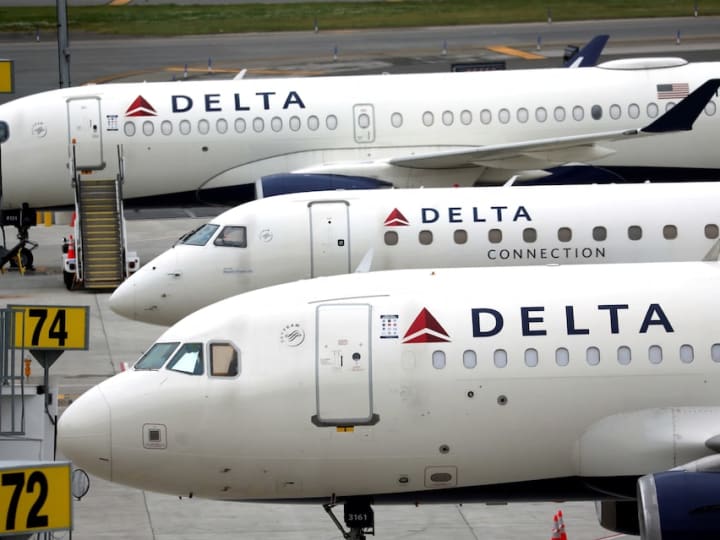 Delta menggugat CrowdStrike terkait pembaruan perangkat lunak yang memicu gangguan penerbangan massal.