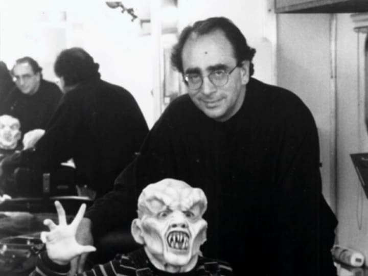 R.L. Stine 'Mengalami Kejatuhan Besar' Dan Mortifikasi Menyenangkan Lainnya