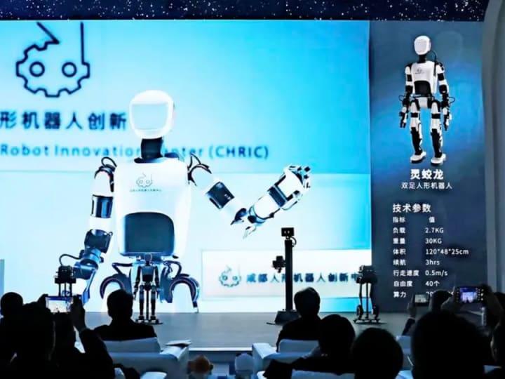 Kota di Tiongkok memperkenalkan tujuh robot humanoid untuk Pesta Olahraga Dunia 2025.