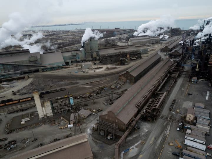 CEO pesaing menyebarkan keraguan tentang prospek kesepakatan Nippon Steel kepada Wall Street, tuduh dokumen.