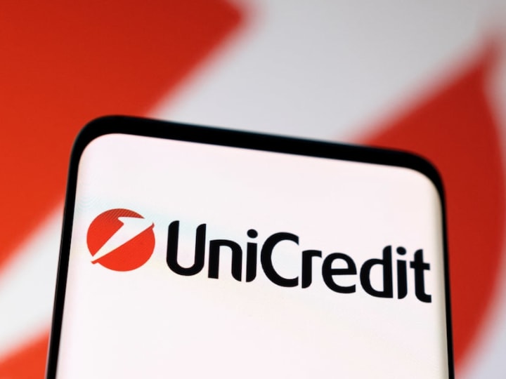 Pemegang saham UniCredit asal Italia, Cariverona, mengonfirmasi dukungannya terhadap langkah Commerzbank.