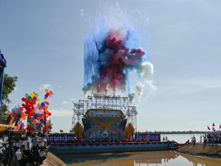 Kanal yang didukung China di Kamboja di Sungai Mekong diperkirakan akan membahayakan 'ekosistem yang rapuh'.