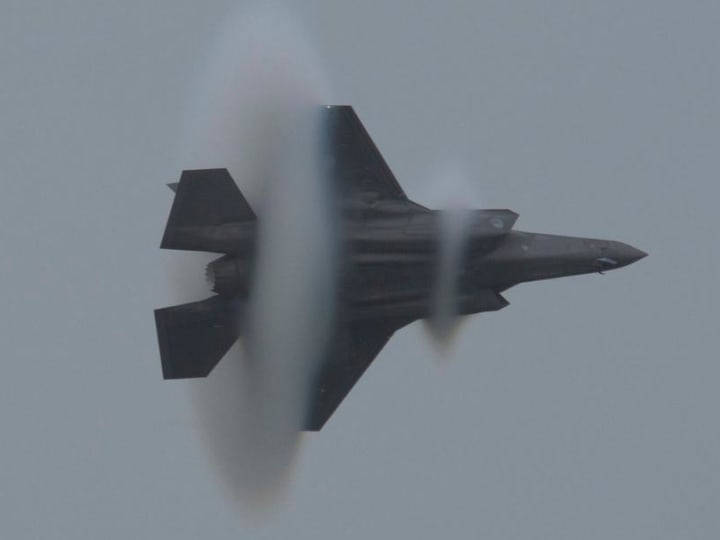 Trump bisa membalikkan keadaan terkait pengganti F-35 dengan pesawat tempur multi-peran yang lebih murah.