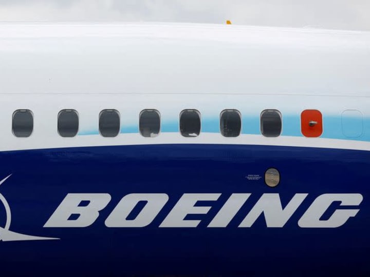 Serikat pekerja menyelidiki klaim bahwa Boeing mengalihkan pekerjaan ke lokasi non-serikat.