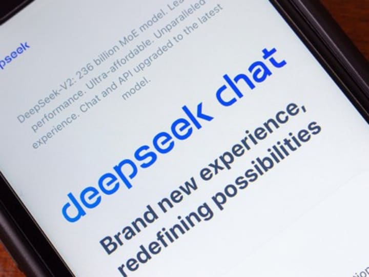 Model AI murah dan terbuka dari China, DeepSeek, menggembirakan para ilmuwan.