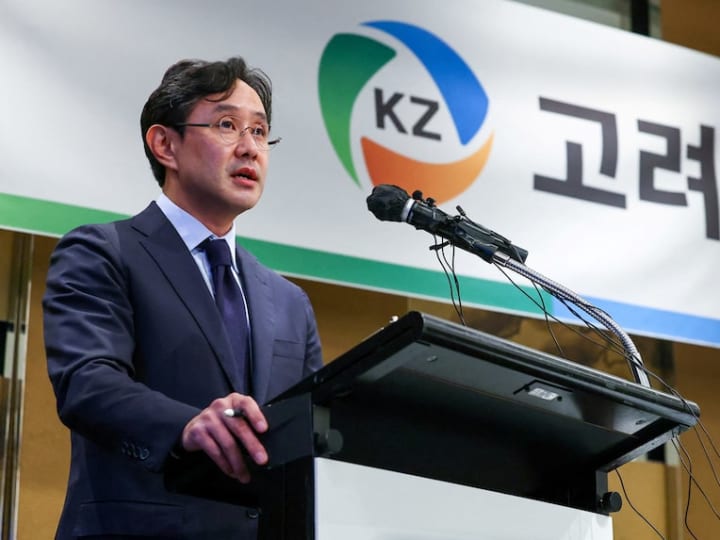 Saham Korea Zinc merosot setelah rencana untuk menerbitkan saham baru senilai Rp 29.60 triliun ($1,8 miliar)  setelah program pembelian kembali.