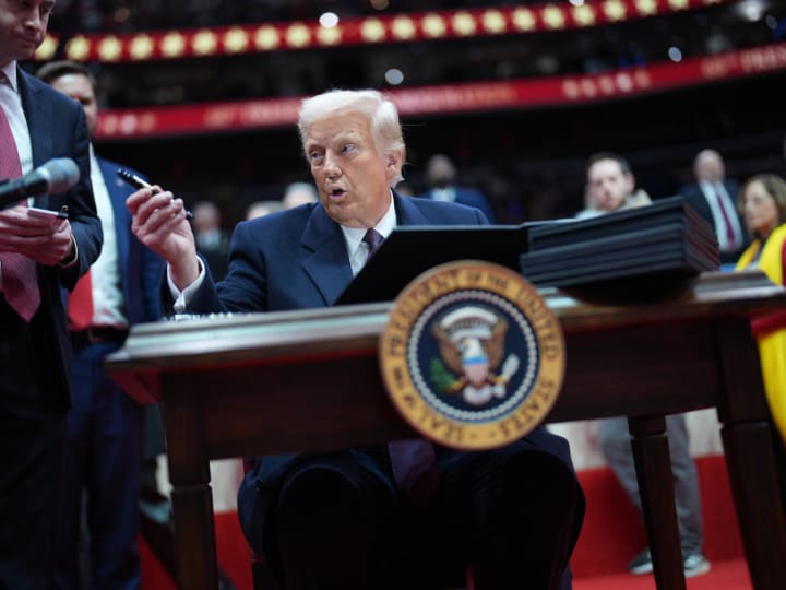 Pemerintahan Trump Menunda Pendanaan untuk Penelitian Kanker