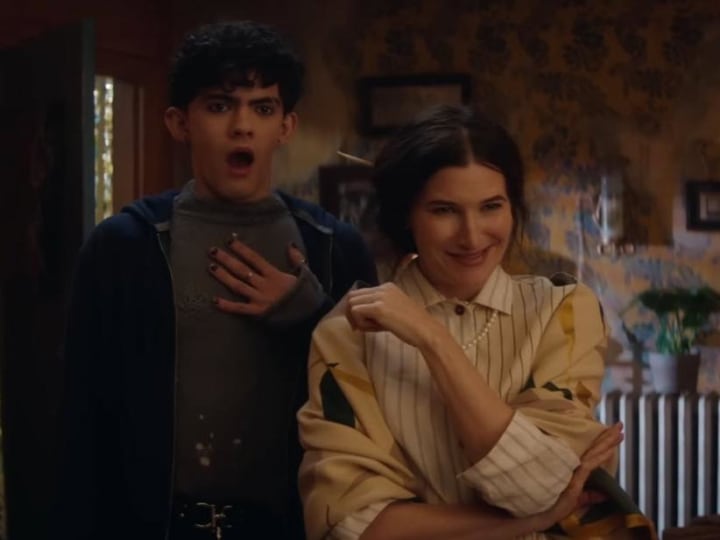 Putar 'Agatha All Along' Episode 1 Sekarang Untuk Kejutan Spesial