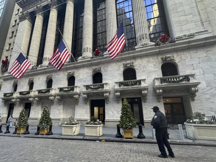 Pasar saham hari ini: Pasar Asia bervariasi setelah Wall Street mundur dari rekor tertingginya.