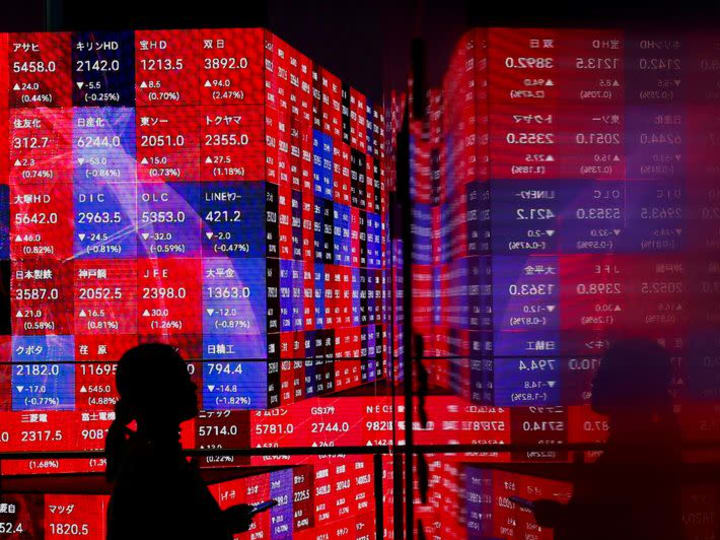 Saham Asia merosot seiring dengan futures saham AS terkait dorongan AI di China; dolar menguat.