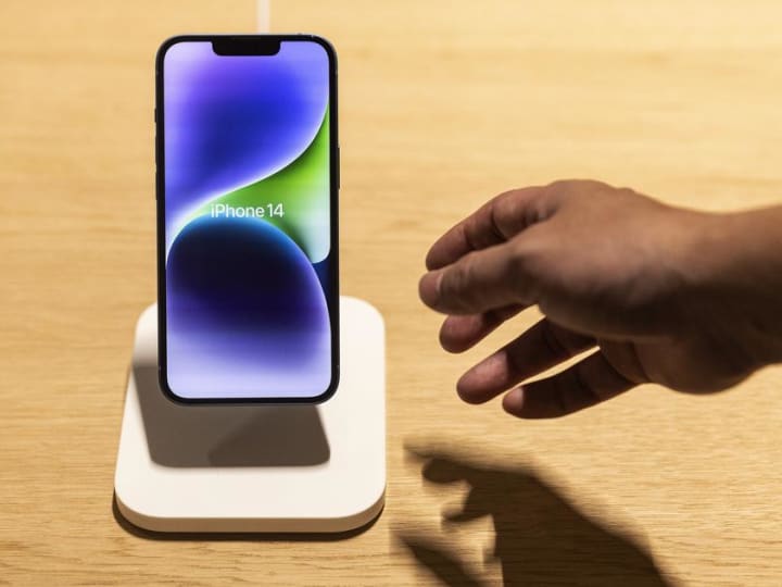 Harga Apple iPhone SE 2025 Mungkin Telah Bocor Dalam Laporan Baru