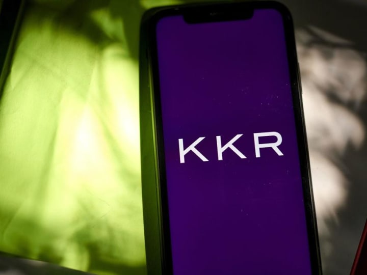 KKR Meningkatkan Proyeksi Pendapatan untuk Investasi PE Jangka Panjangnya