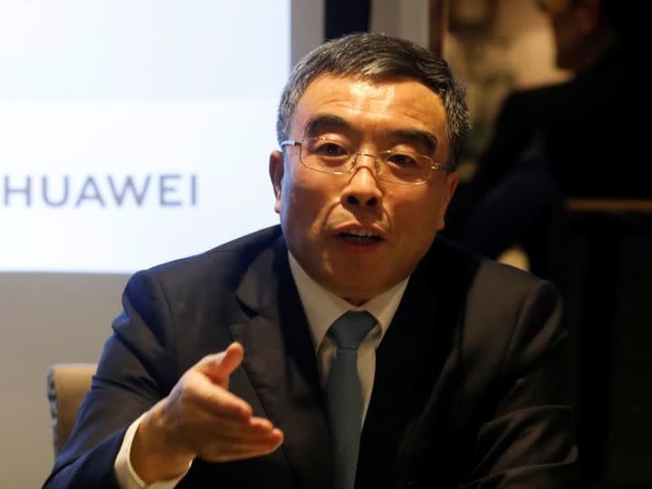 Ketua Huawei mengatakan bahwa pendapatan tahun 2024 melebihi Rp 1.94 quadriliun ($118 miliar) .