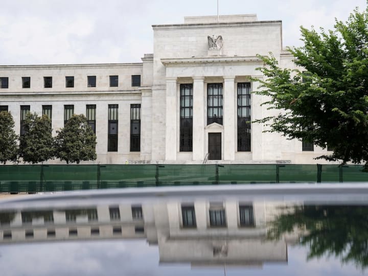 The Fed merilis skenario uji stres bank untuk tahun 2025.