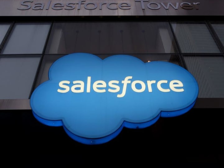Daftar perusahaan besar yang melakukan pemutusan hubungan kerja di tahun baru, termasuk Salesforce, Meta, Microsoft, dan BP.