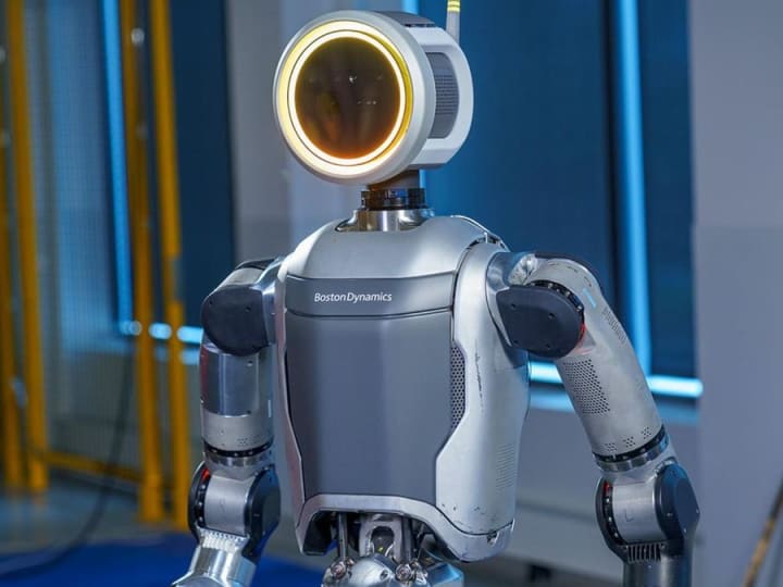 Robot humanoid Atlas bertemu kembali dengan sang master lama untuk meningkatkan keterampilan dan kekuatannya.