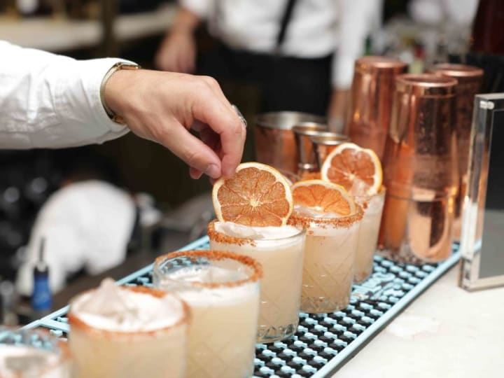 Bagaimana Pembuat Tequila Don Julio Berpikir Tarif Akan Mempengaruhi Tagihan Bar Anda