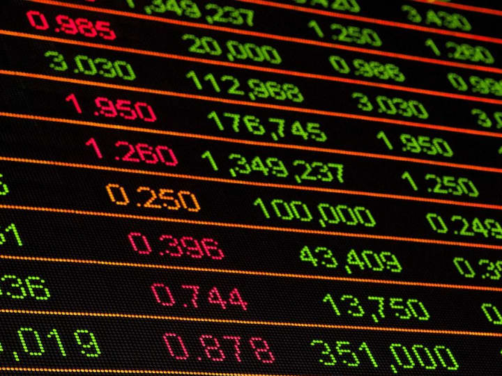 Bitcoin dalam Kesulitan, Emas Mengincar Minggu Keenam Berturut-turut Kenaikan Saat Data Pekerjaan Menanti