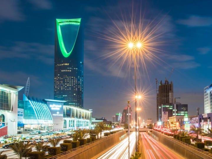 Arab Saudi Ingin Menggunakan Miliaran Dolar Minyaknya Untuk Menjadi Pemain Kekuatan AI