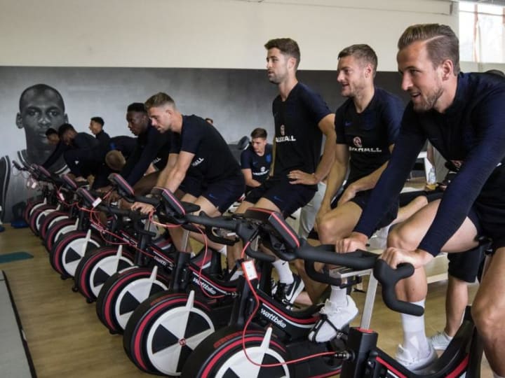 Rival Peloton asal Inggris yang digunakan oleh Tim GB dijual di tengah krisis pendanaan.