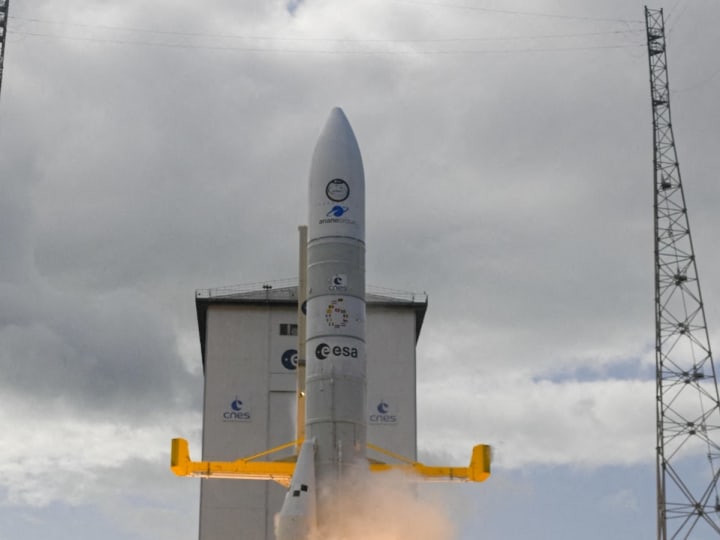 Peluncuran roket Ariane 6 Eropa ditunda lagi.