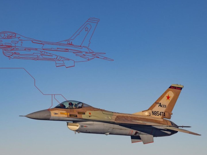 F-16 satu-satunya yang dimiliki secara pribadi mendapatkan teman sayap AI tak terlihat yang hanya ada dalam kode.