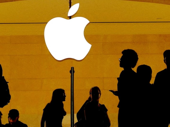 Apple mengatakan beberapa peningkatan AI untuk Siri ditunda hingga 2026.