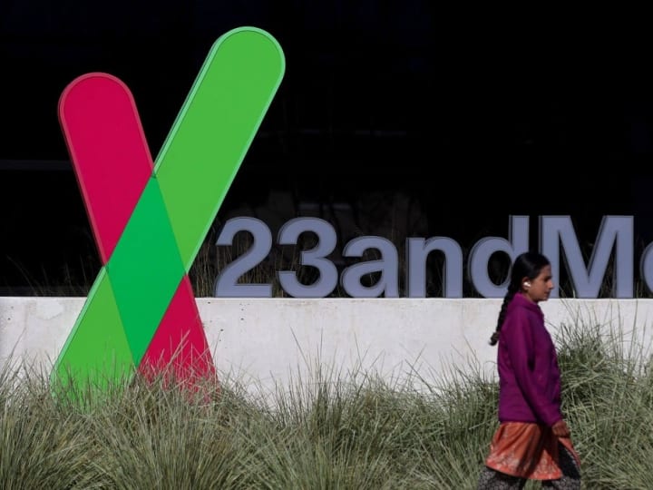 Kebangkrutan 23andMe menempatkan data DNA 15 juta pengguna di blok lelang.