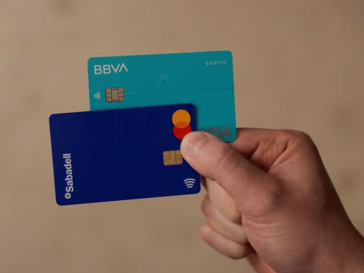 Analisis - Tawaran BBVA untuk Sabadell terhambat oleh kekhawatiran mengenai persaingan dan Meksiko.