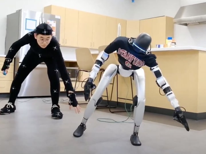 TWIST: Sistem AI Baru yang Membuat Robot Humanoid Meniru Gerakan Manusia