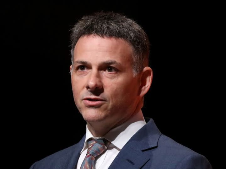 Einhorn dari Greenlight memperkirakan inflasi akan meningkat di bawah Trump.