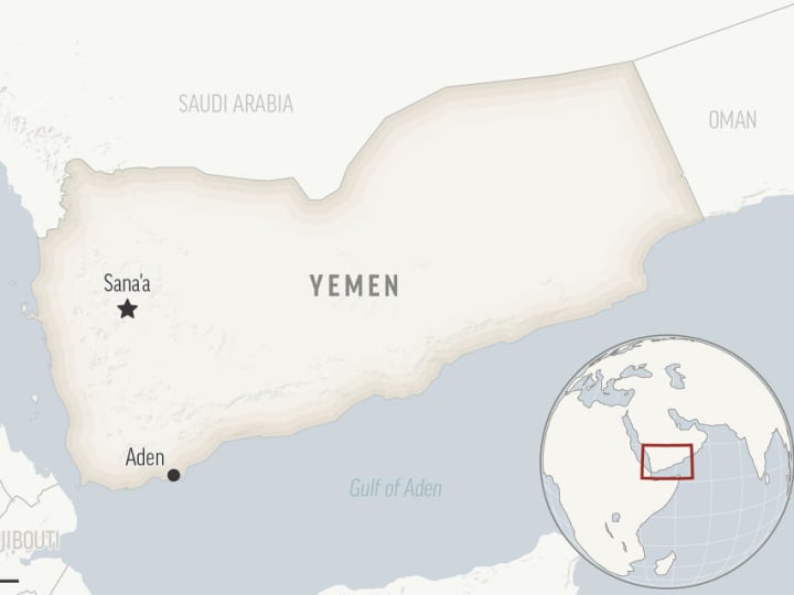 Serangan yang diduga dilakukan oleh pemberontak Houthi Yaman menargetkan kapal di Laut Merah.