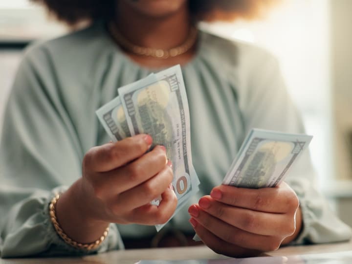 Cara Realistis Mengubah 10 Dolar Jadi 1 Juta dengan Bantuan ChatGPT